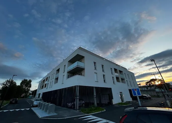 Appartement De Standing Avec Parking Prive